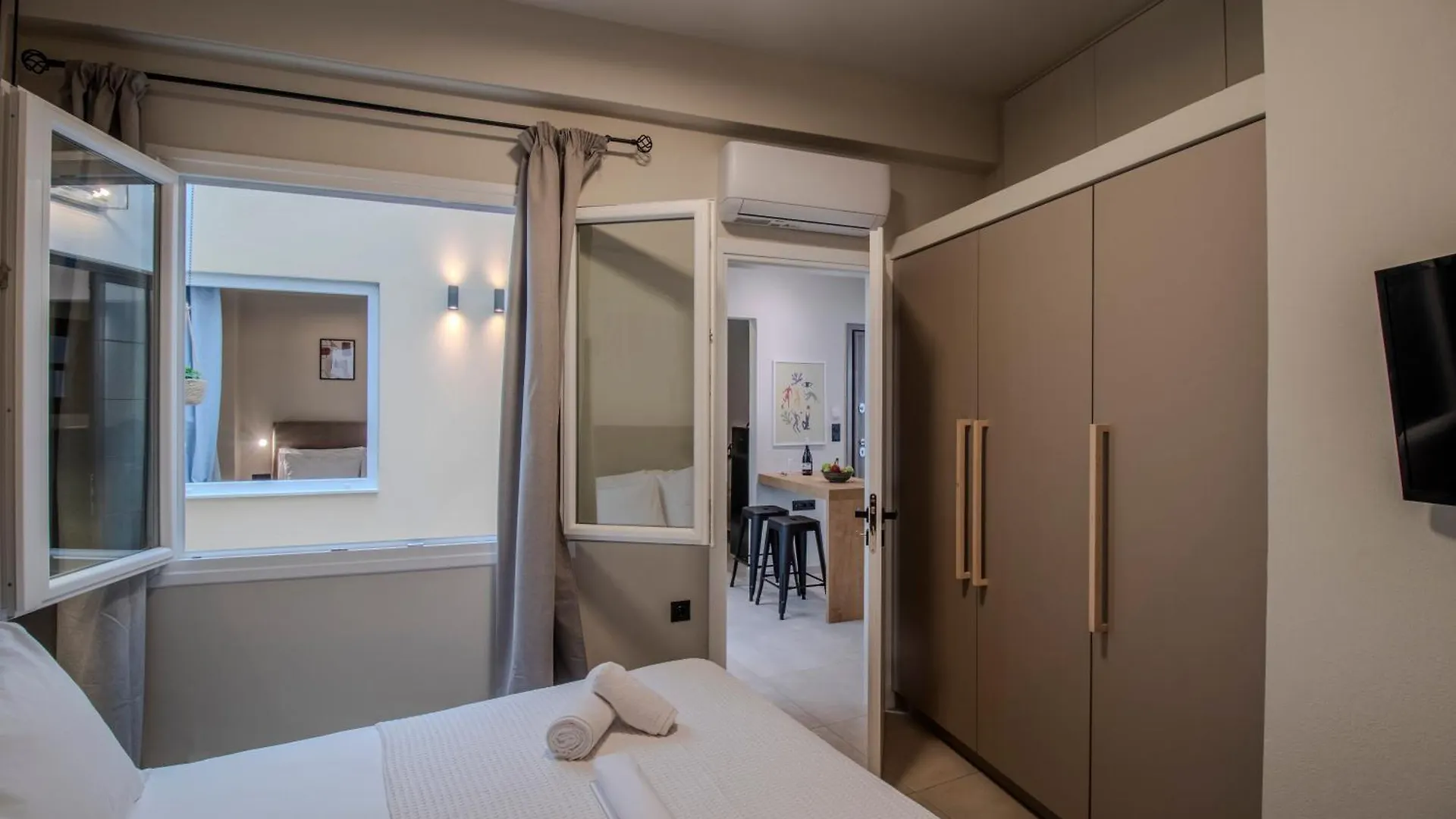 Apartment Stylish Cityscape Apt In Heraklion Centre Greece